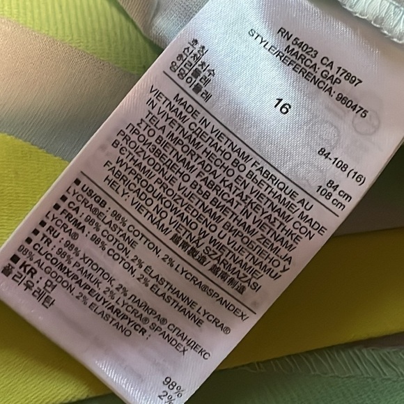 Gap Womens Size 16 Short Shorts Green Yellow Blue Striped new NWT - Picture 6 of 10